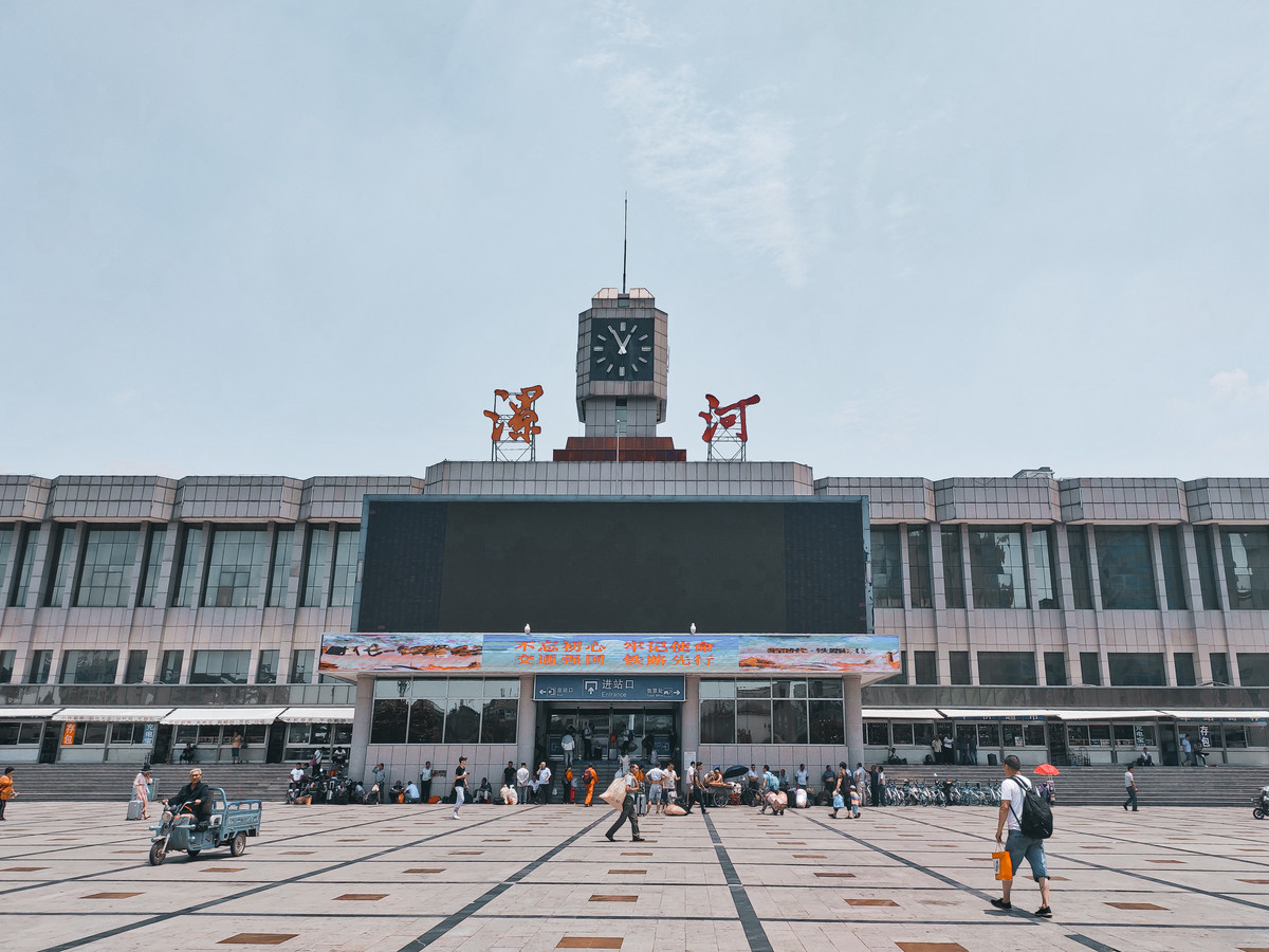 昆山市到漯河貨運(yùn)公司_貨運(yùn)公司誠信經(jīng)營「機(jī)動(dòng)性高」